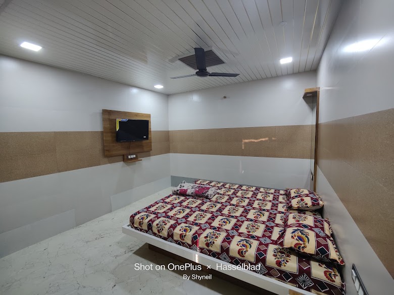 Room 1